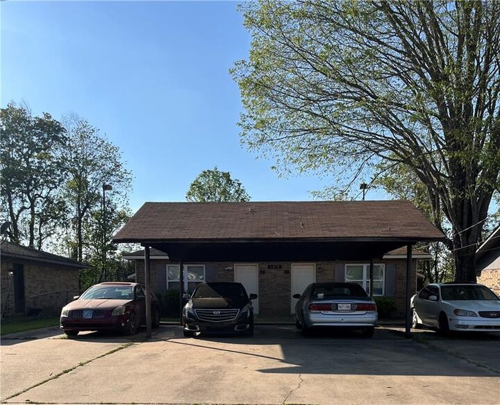 Property Photo:  47 Chester Street  LA 71301 