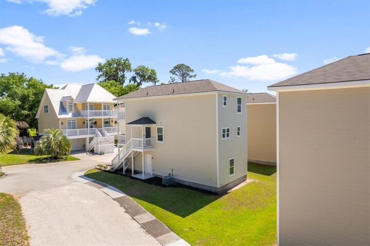 Property Photo:  102 Cathead Lane  GA 31305 