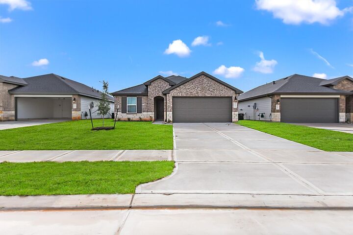 Property Photo:  3515 Turnpike Drive  TX 77441 