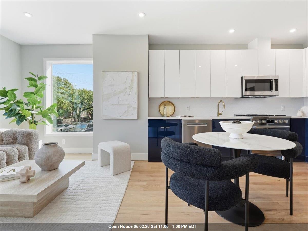 Property Photo:  437 Ogden Ave 1L  NJ 07307 