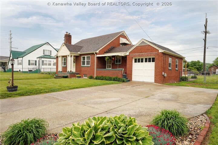 Property Photo:  127 Main Avenue  WV 25173 