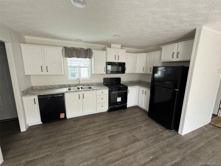 Property Photo:  16 Shore Lane  NY 12722 