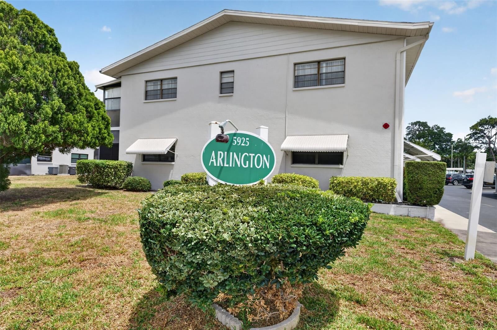Property Photo:  5925 Terrace Park Drive N 203  FL 33709 