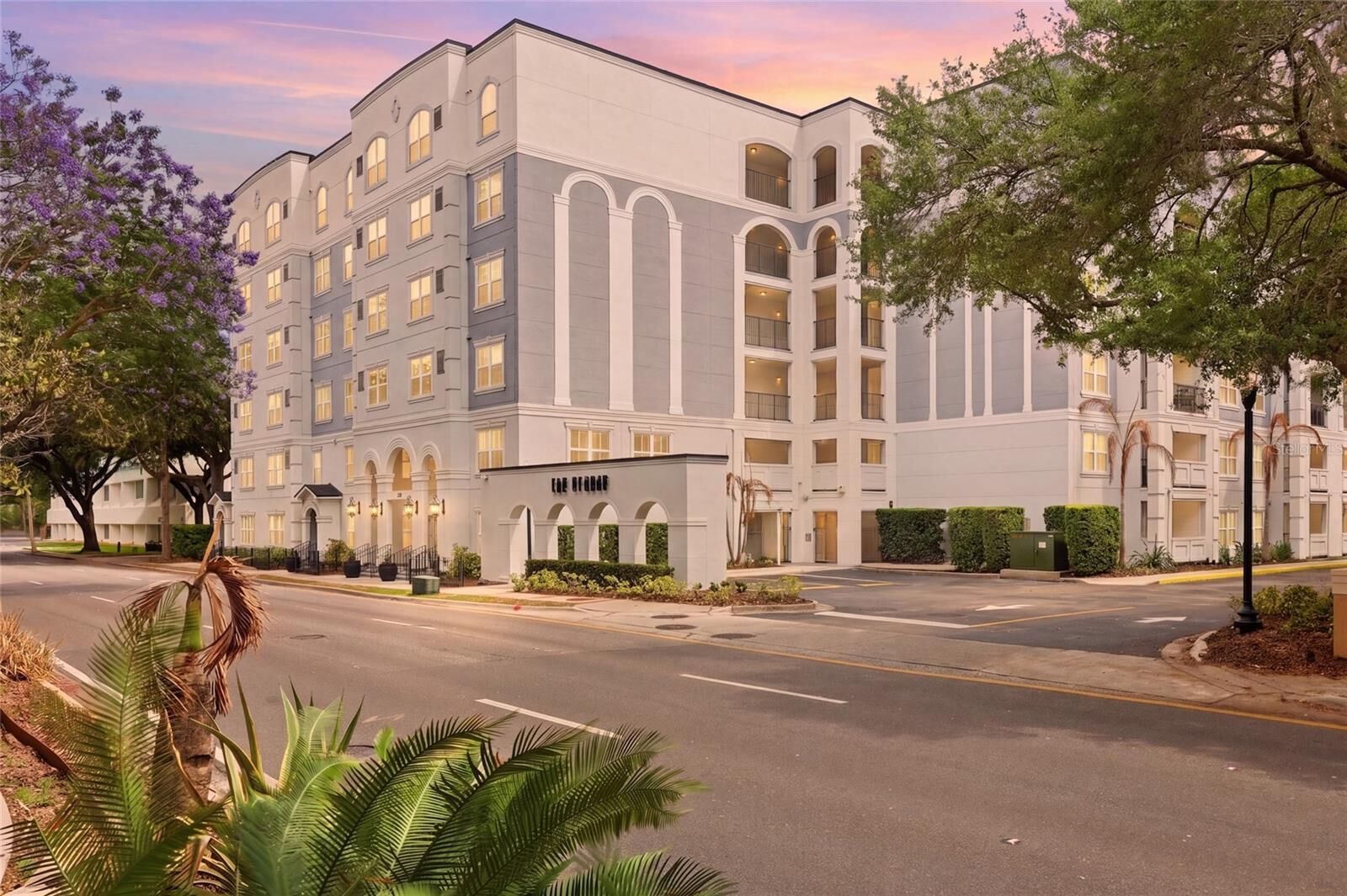 Property Photo:  204 E South Street 4053  FL 32801 