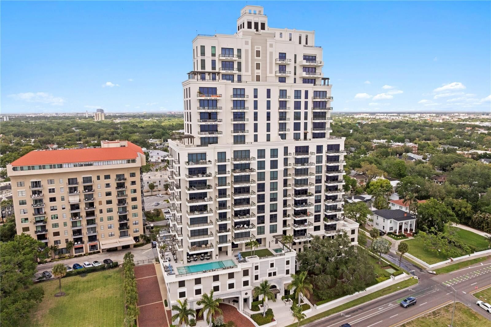 Property Photo: 2103 Bayshore Boulevard 504 FL 33606