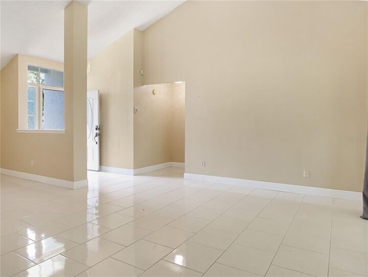 Property Photo:  870 Lake Como  FL 32746 