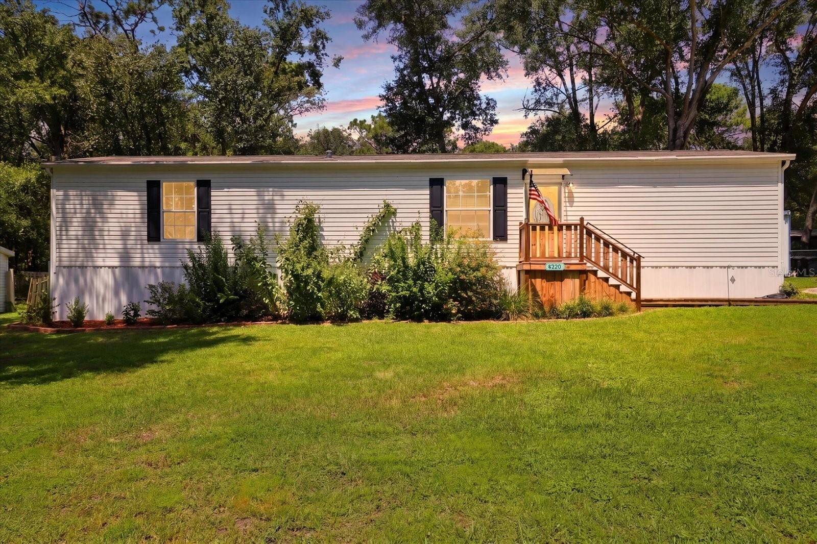 Property Photo:  2521 E Mercury Street  FL 34453 
