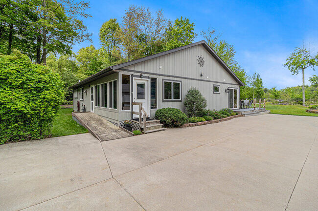 Property Photo:  6976 S 80th Avenue  MI 49452 