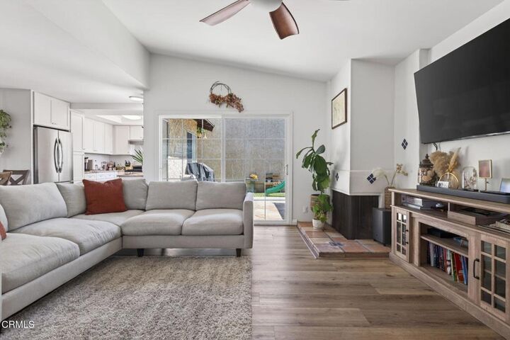 Property Photo:  6025 Sparrow Street  CA 93003 