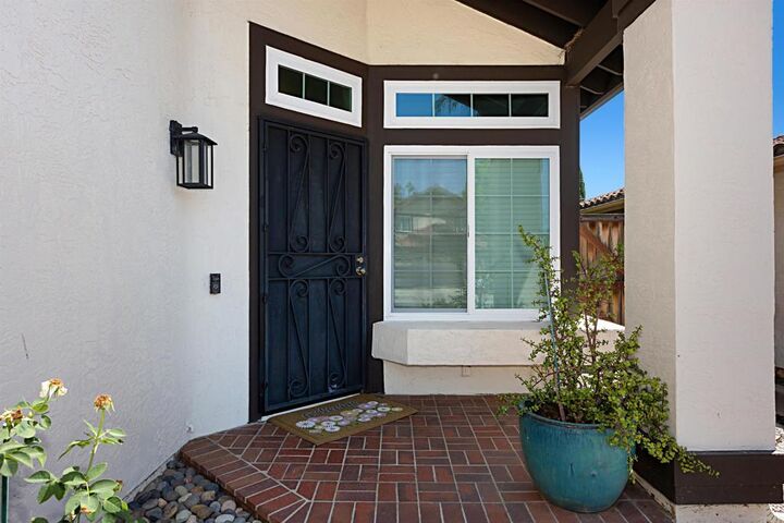 Property Photo:  1252 Dos Hermanos  CA 92027 