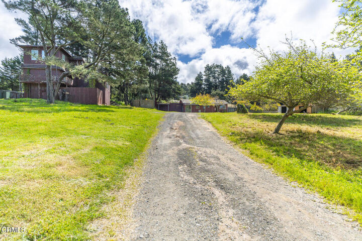 Property Photo:  16801 Franklin Road  CA 95437 