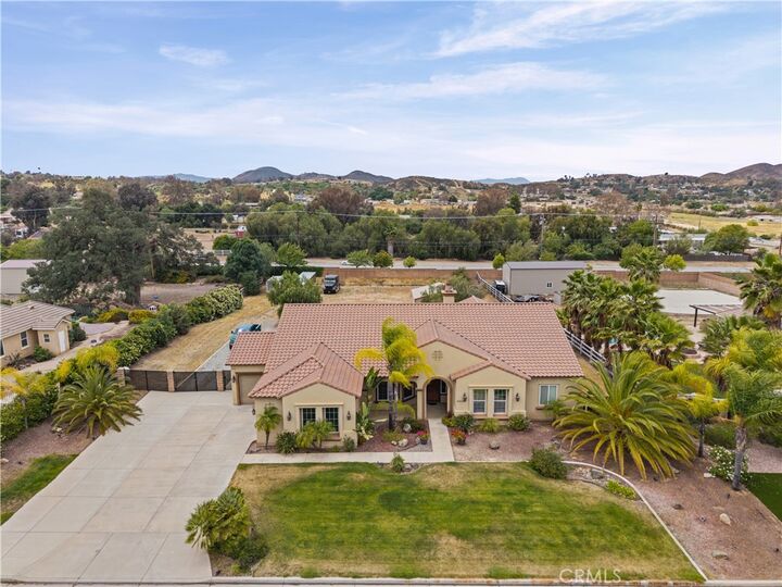 Property Photo:  32581 Hayden  CA 92584 