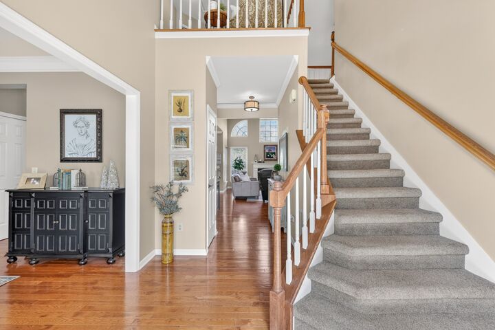 Property Photo:  325 Devonshire Dr  TN 37064 