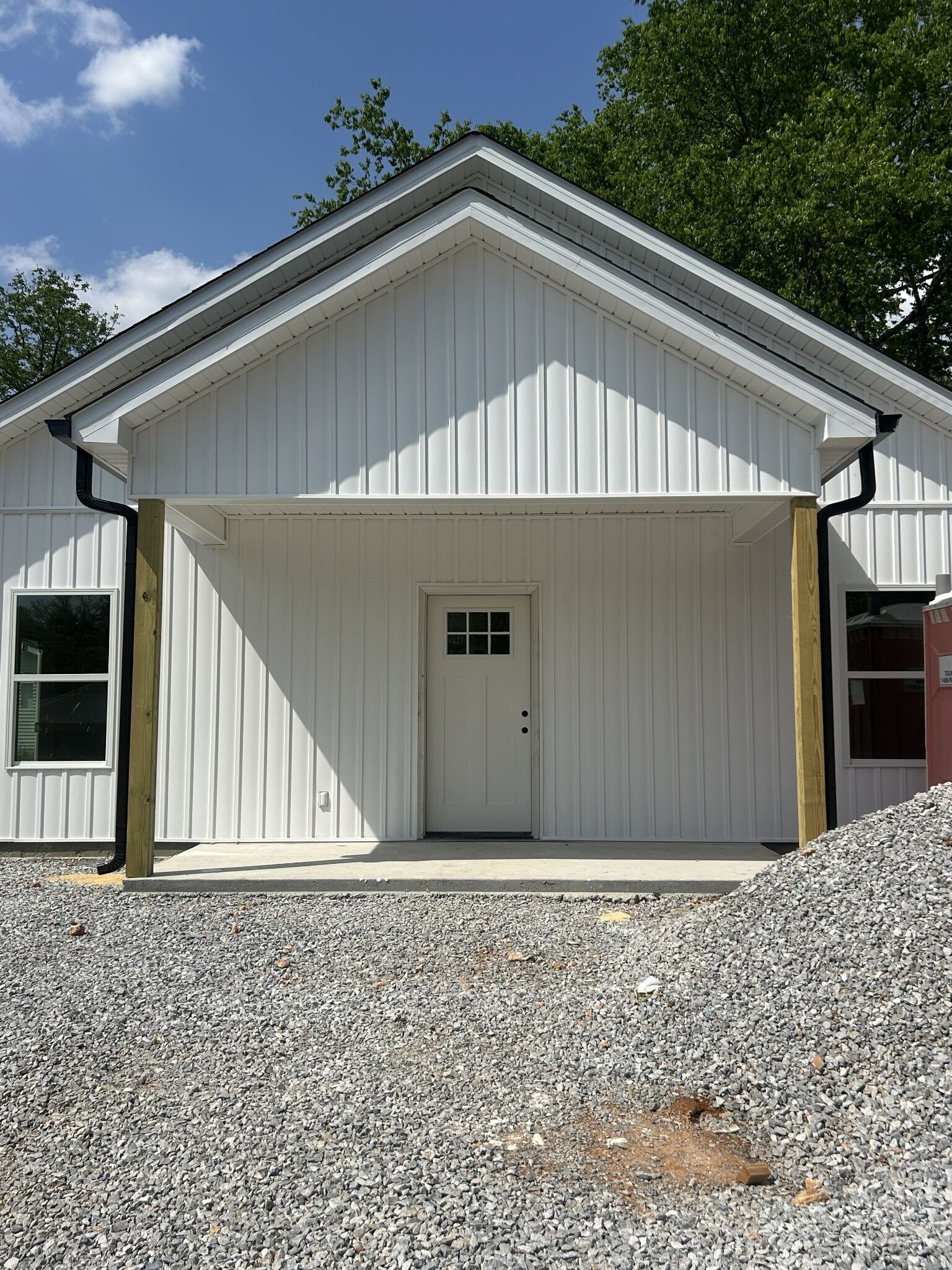 Property Photo:  310 May St  TN 38464 