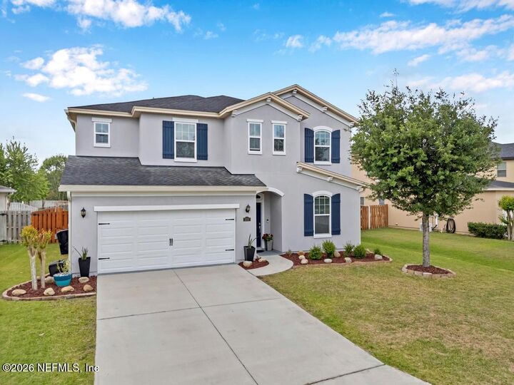 Property Photo: 203 Straw Pond Way FL 32092