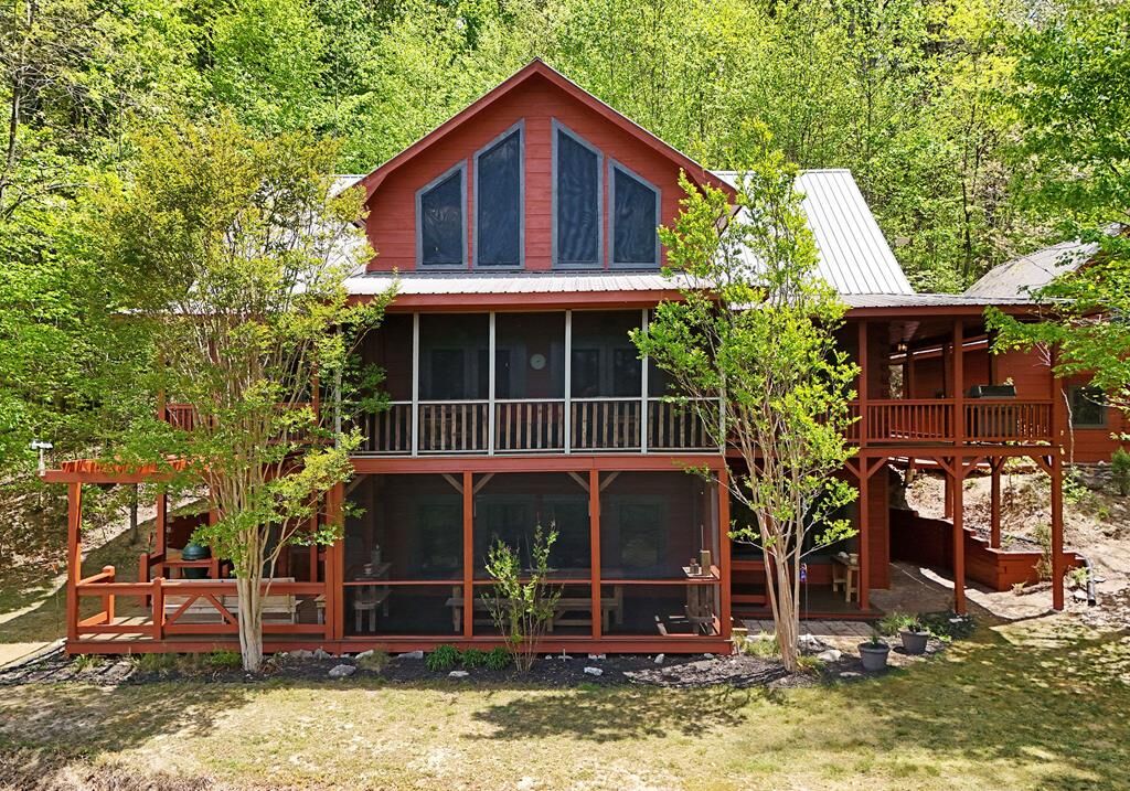 Property Photo:  327 Prospectors Pass  GA 30536 
