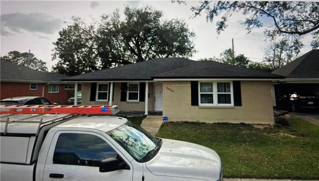 Property Photo: 3404 Ridgeway Drive LA 70002