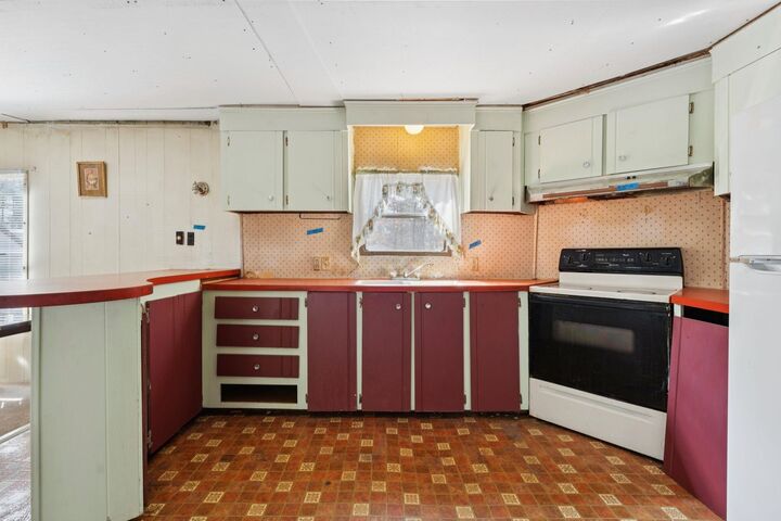 Property Photo:  67 Periwinkle Drive  NH 03868 