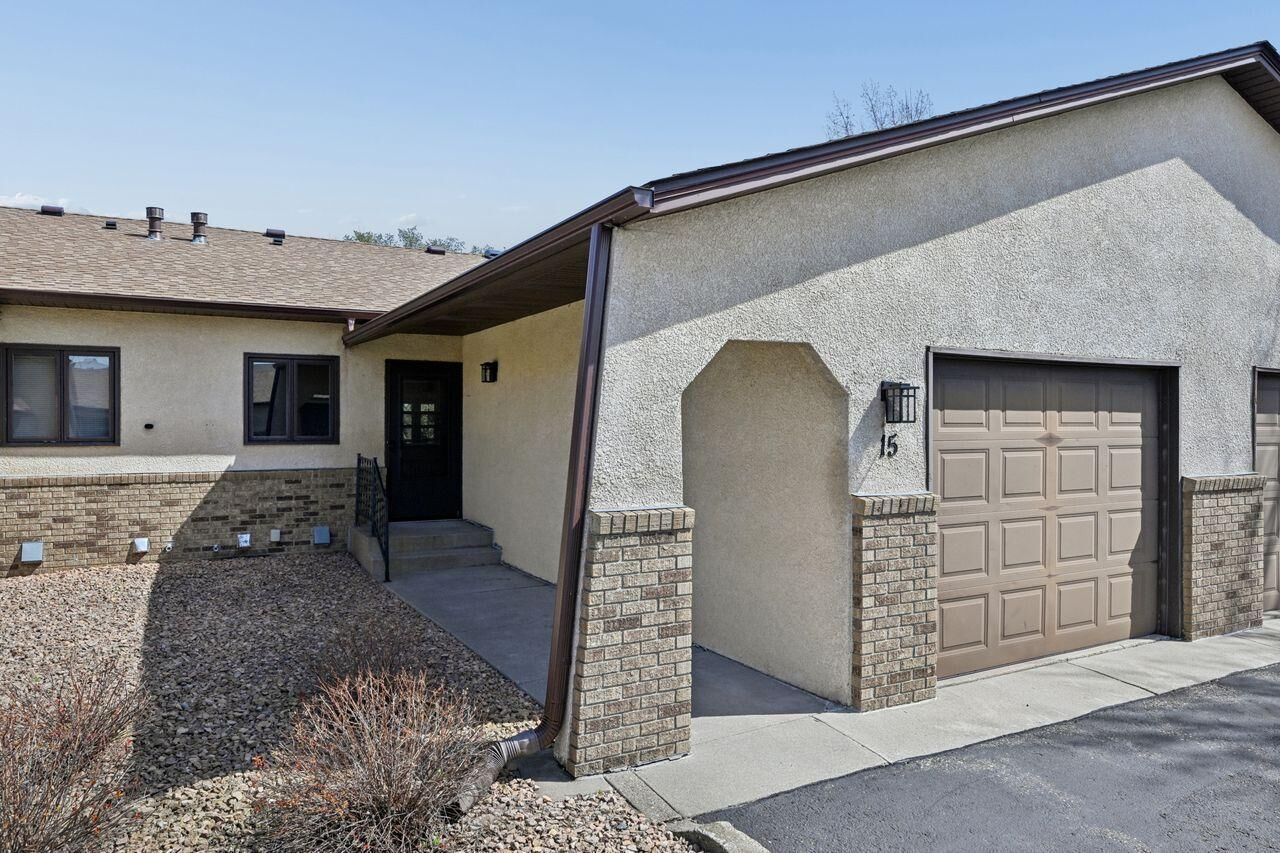 Property Photo:  149 Riverview Drive 15  MN 55362 