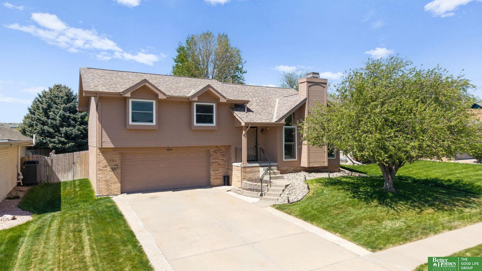 Property Photo:  16600 Adams Street  NE 68135 