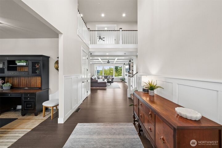 Property Photo:  17013  140th Ave E  WA 98374 