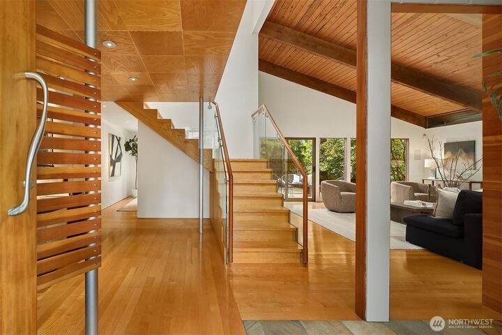 Property Photo:  10020 NE 27th Street  WA 98004 