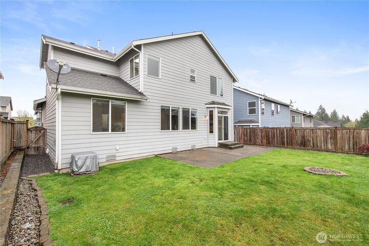 Property Photo:  8410  72nd Place NE  WA 98270 