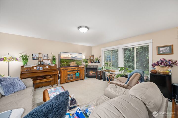 Property Photo:  448  Harvest Edge Place  WA 98233 