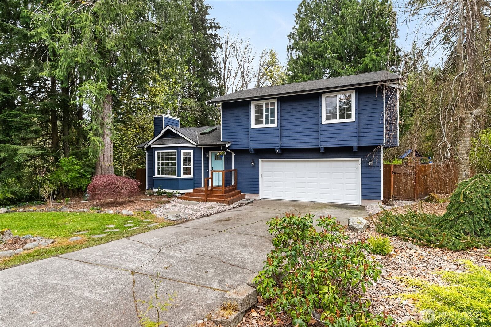 Property Photo:  211  Polo Park Drive  WA 98229 