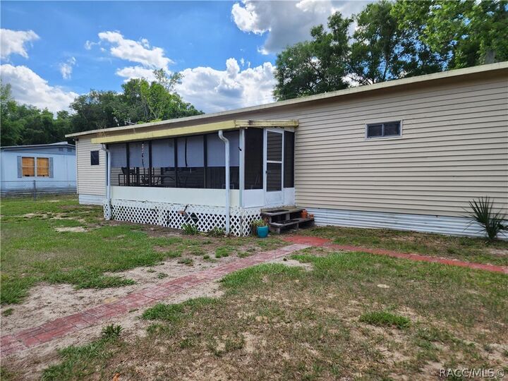 Property Photo:  1636 S Canary Terrace  FL 34450 