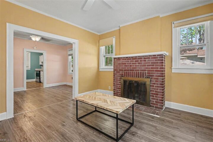 Property Photo:  2905 Lens Ave  VA 23509 