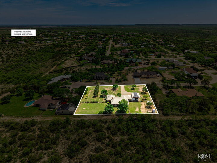 Property Photo:  308 Edinburgh Road  TX 76901 