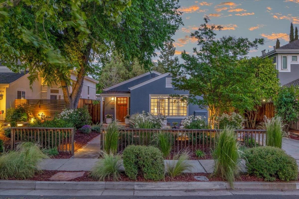 Property Photo:  1018 Delmas Avenue  CA 95125 
