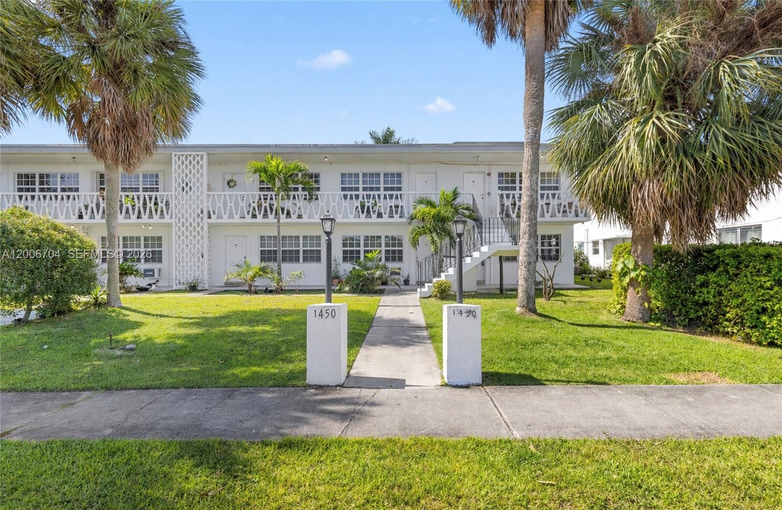 Property Photo:  1450 NE 171st St 108B  FL 33162 