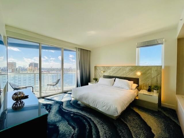 Property Photo:  3101 Bayshore Dr 1701  FL 33304 