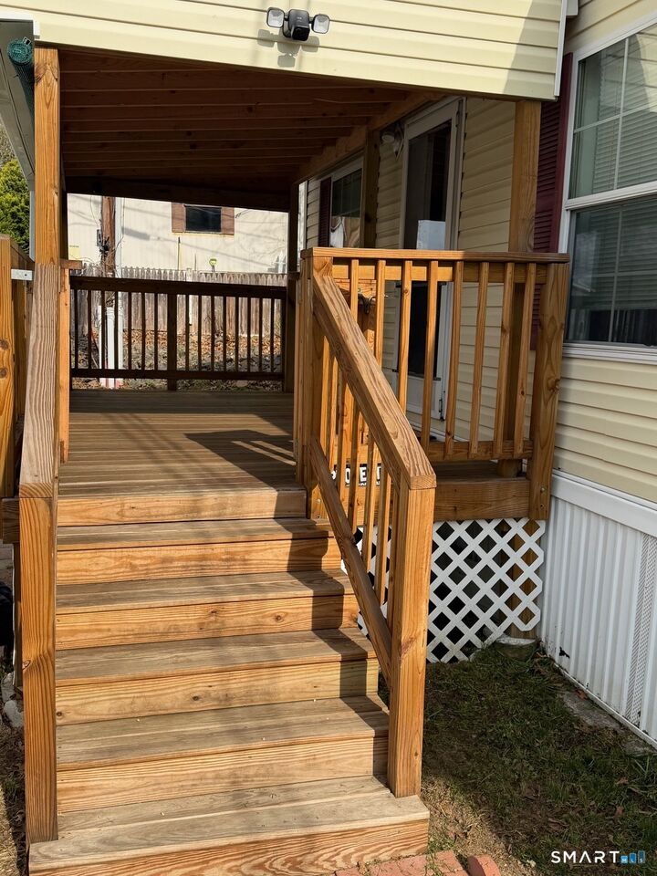 Property Photo:  1950 N Broad Street 25  CT 06450 