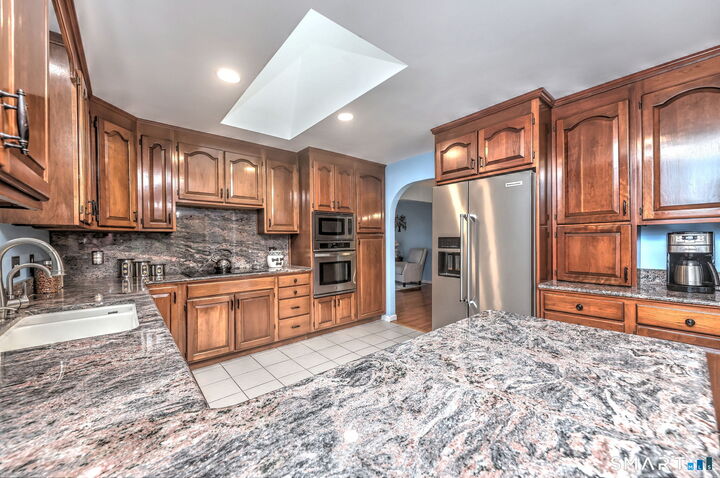 Property Photo:  2262 Ridge Road  CT 06473 