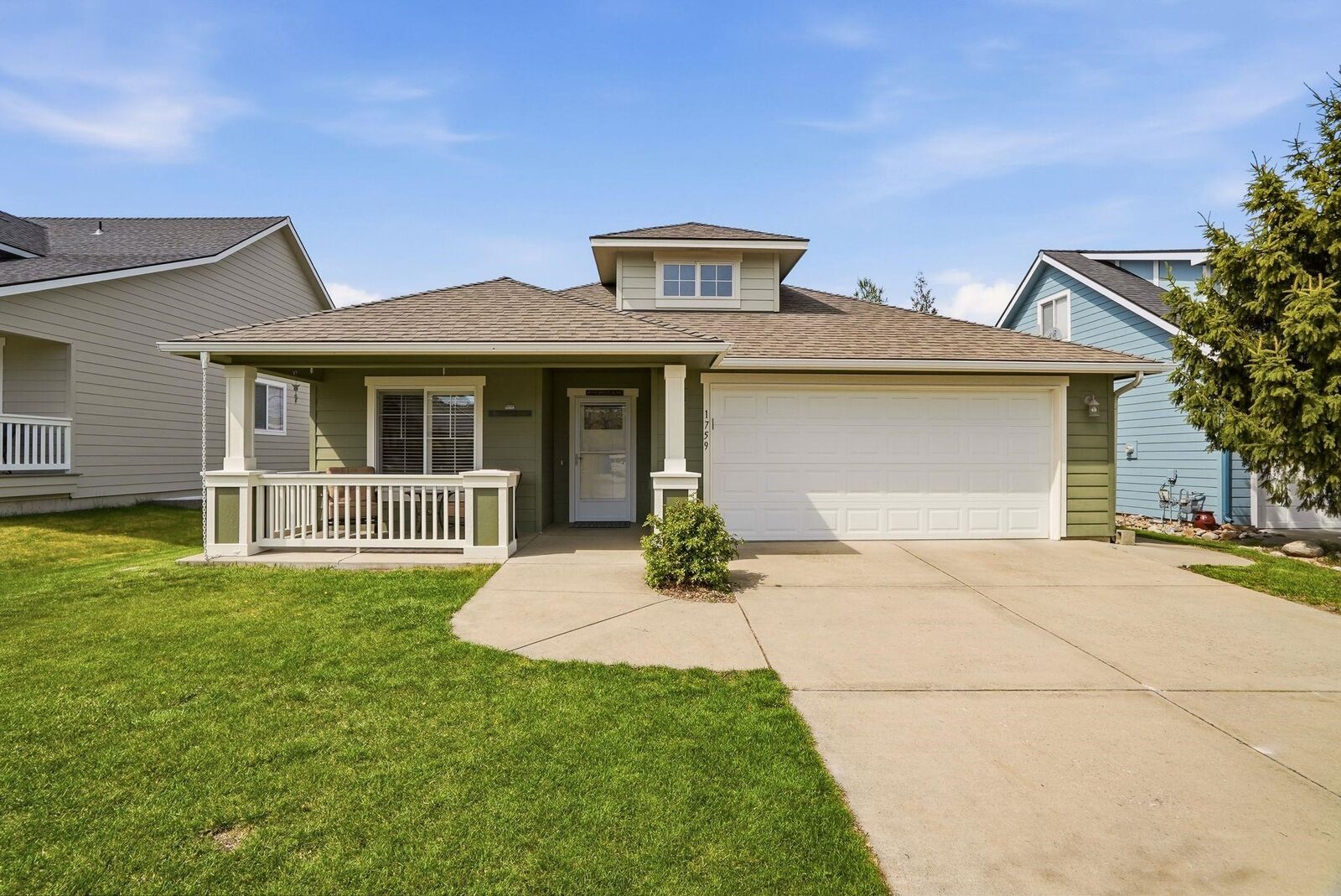 Property Photo:  1759 N Carson Range St  WA 99019 