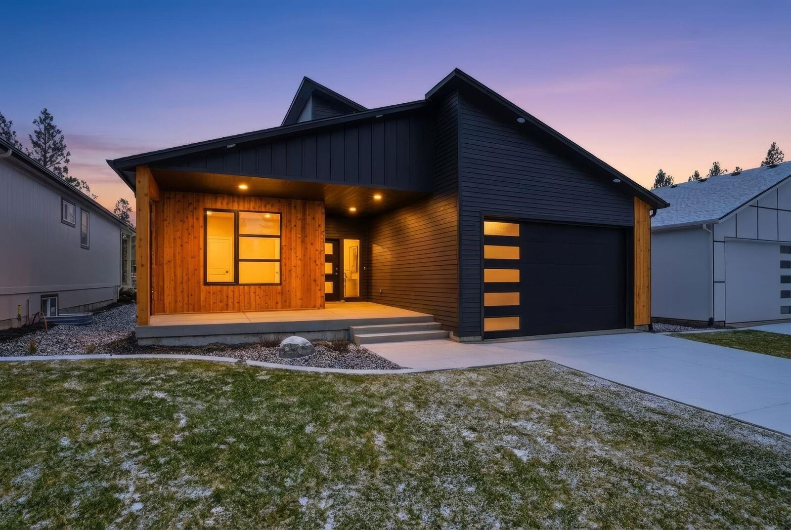 Property Photo:  3335 S Morrill Ln  WA 99223 