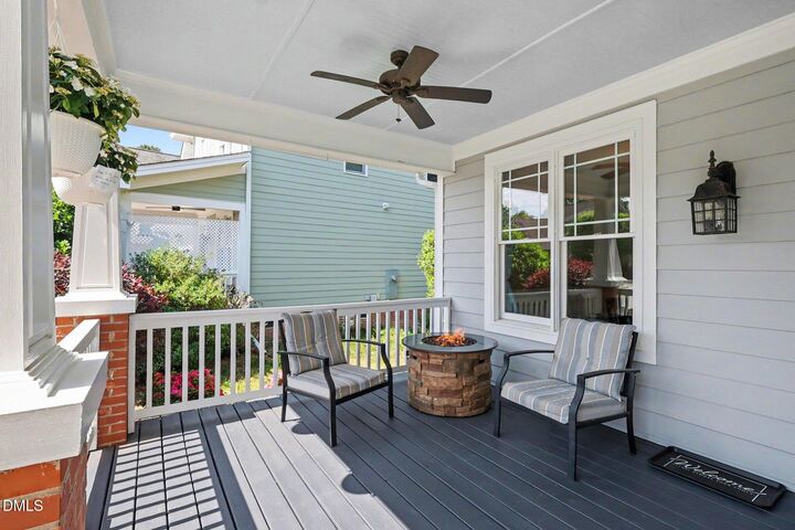 Property Photo:  633 Lake Artesia Lane  NC 27526 