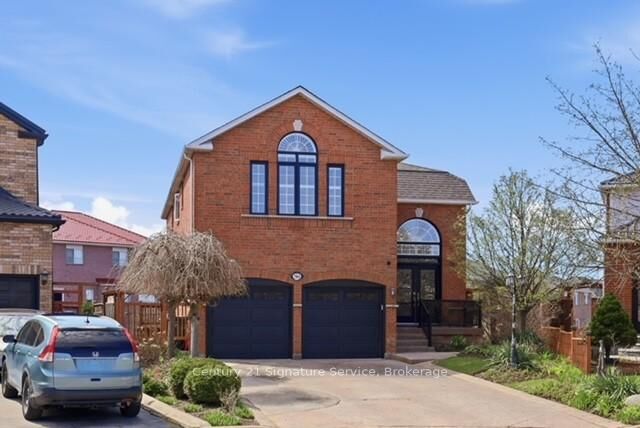 Photo de la propriété:  784 Avonshire Court  ON L5V 2P2 