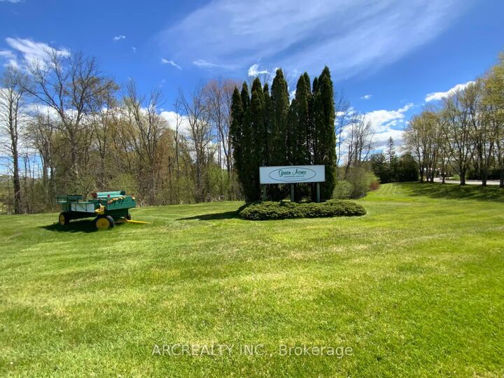 Property Photo: 147 Horseshoe Circle ON L0E 1N0