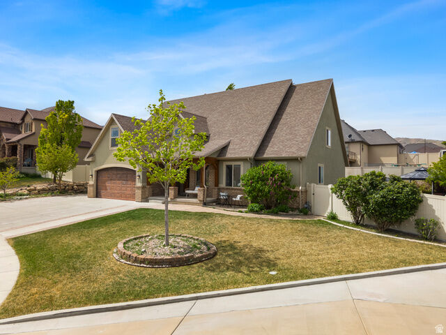 Property Photo:  2209 S Hunter Dr  UT 84045 