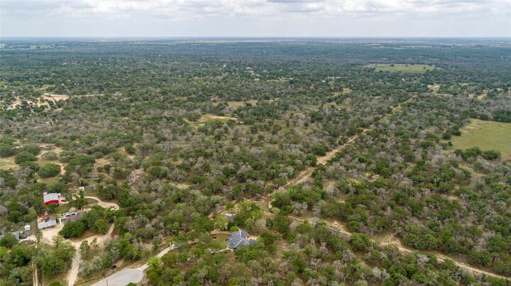 Property Photo:  132 Roemer Lane W  TX 78114 