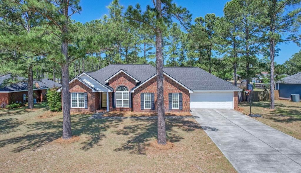 Property Photo:  182 Autumn Leaf Dr  GA 31763 