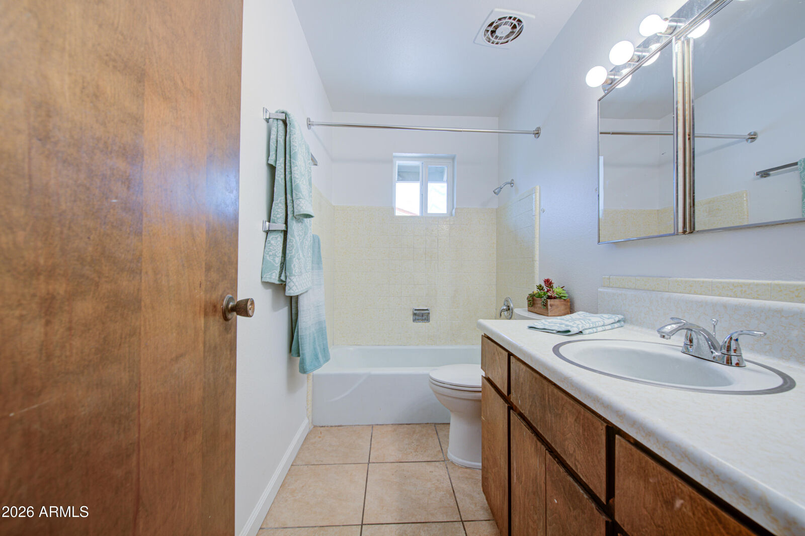 Property Photo: 650 N Rennick Drive AZ 85120