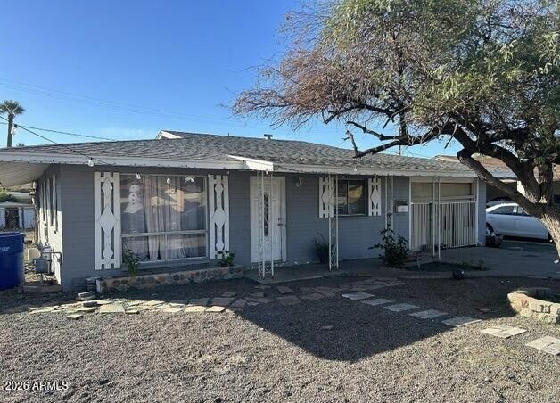 Property Photo:  453 W 3rd Place  AZ 85201 