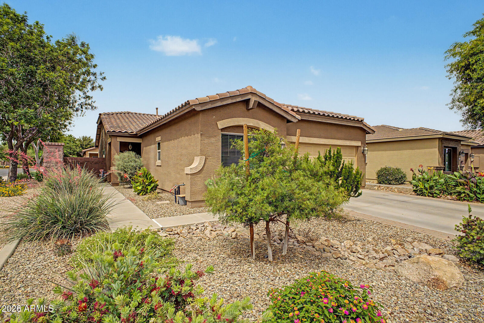 Property Photo: 844 W Harvest Road AZ 85140