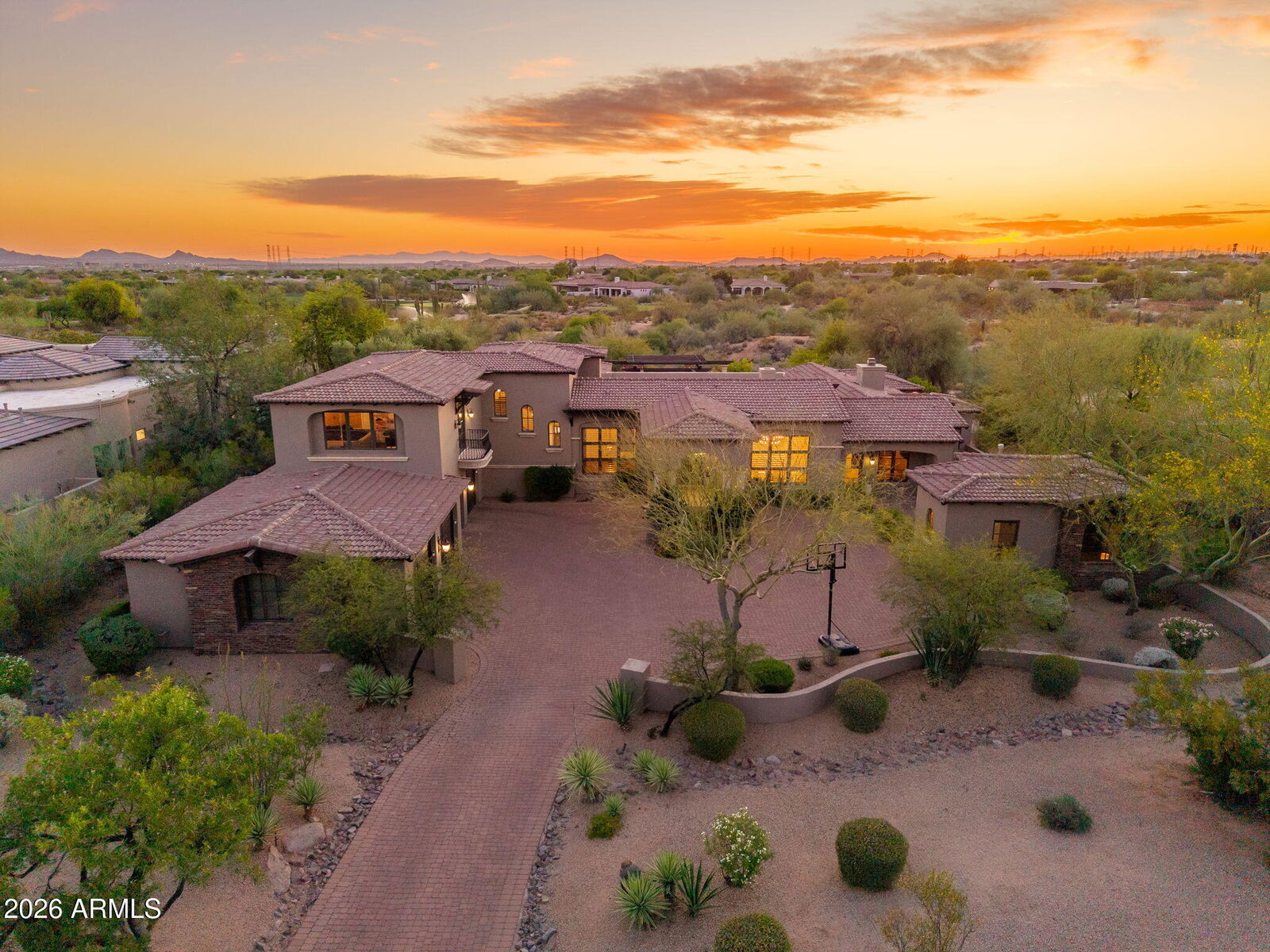 Property Photo: 21742 N 81st Street AZ 85255