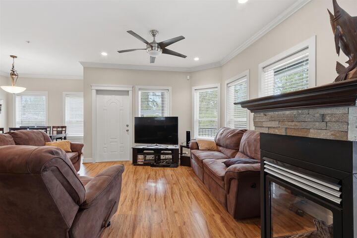 Property Photo: 24230 104 Avenue BC V2W 0E4